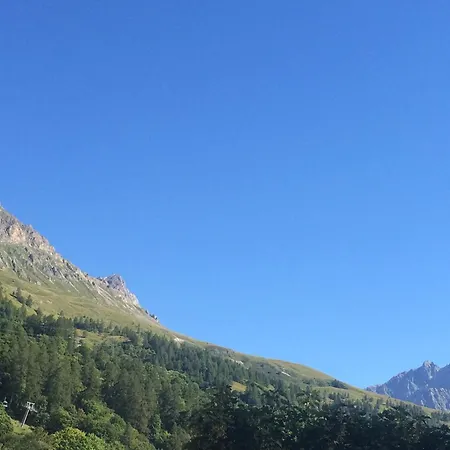 Duplex 6 Chambres, Sauna, Jacuzzi, Balcons Sud, Parking, Proche Pistes Et Golf * Valloire
